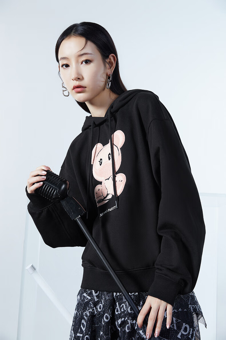 five plus5 星际熊2021秋冬新款女装元气连帽卫衣女宽松甜酷套头衫