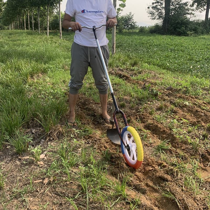 手推耘锄耕地机开沟翻土松土神器除草工具手动挖沟机小型农用开荒耘锄