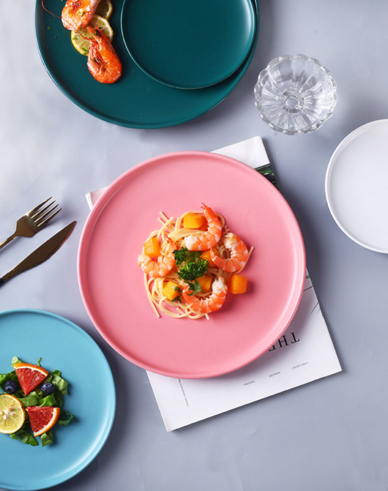 精选日式简约北欧风西餐陶瓷披萨圆盘牛排餐盘家用烘培烤盘菜前台摆盘