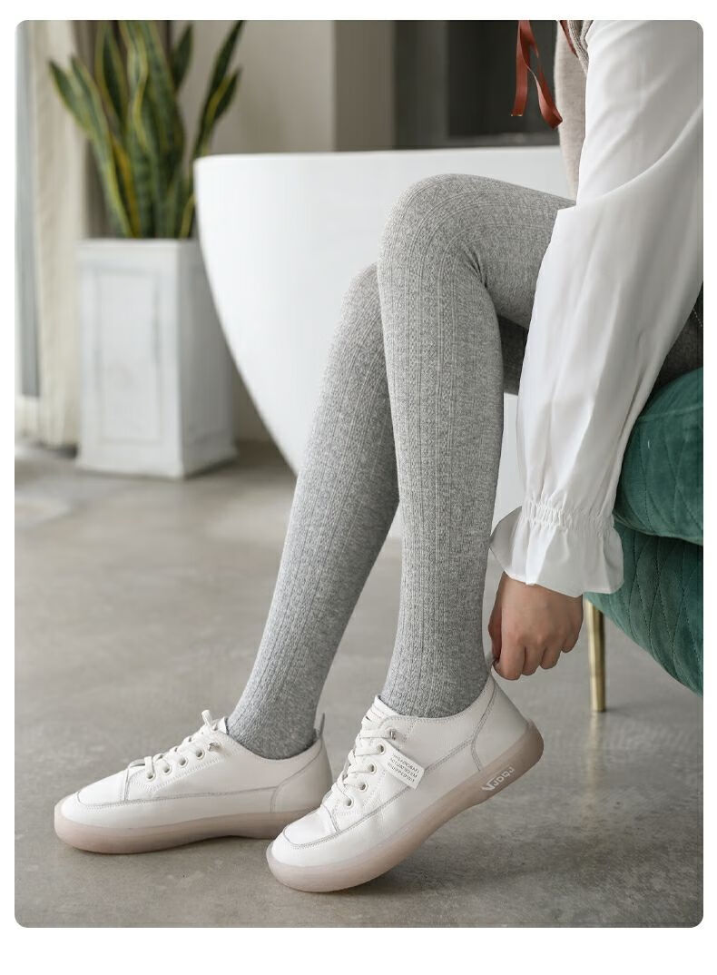 乐卉日系麻花白色打底裤女外穿保暖棉裤秋冬加绒加厚棉螺纹燕麦色连袜