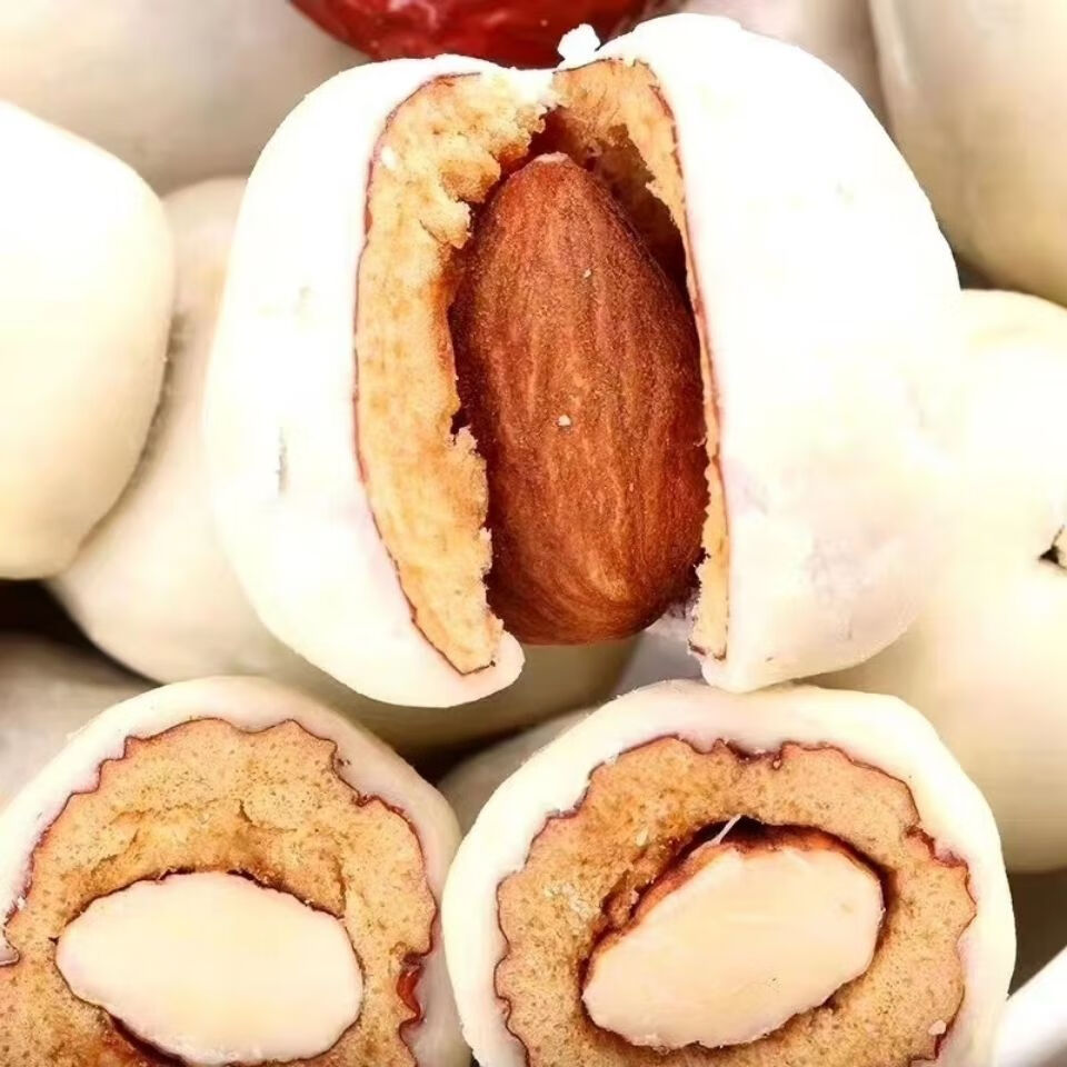 西域皇后奶枣 500g 纯手工网红小奶枣 杏仁奶粉枣 巴旦木新疆奶枣