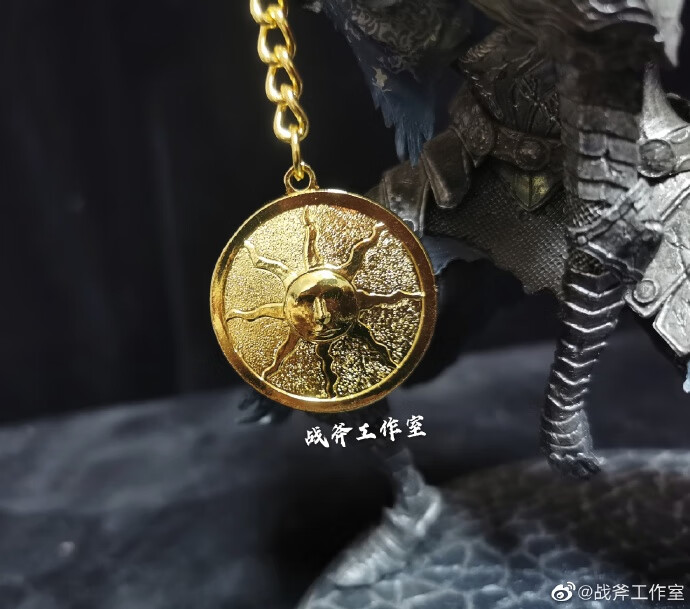 黑魂周边太阳徽章黑暗之魂cos道具赞美太阳另类书包扣冰箱贴耳朵冰箱