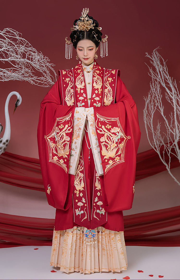 明制婚服凤台曲 凤求凰 花嫁明制合领汉服立领衫对襟齐腰霞帔重工刺绣