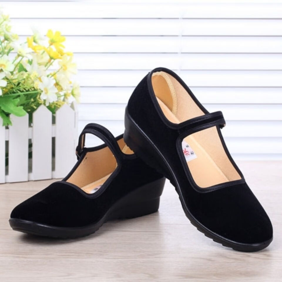老北京布鞋女士坡跟布鞋黑色平绒一代鞋酒店工作鞋礼仪鞋轻底大码黑色