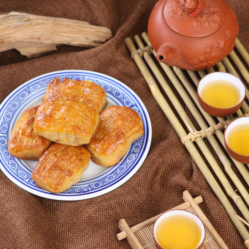 广东潮汕潮州特产胡荣泉腐乳饼鸡仔饼传统糕点茶点年货