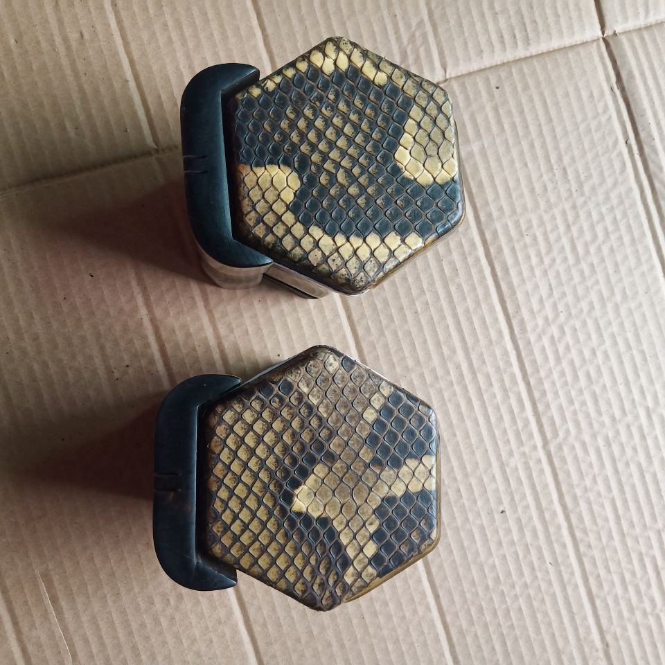 二胡可选皮厂家直销二胡配件拉弦乐器琴筒加底托