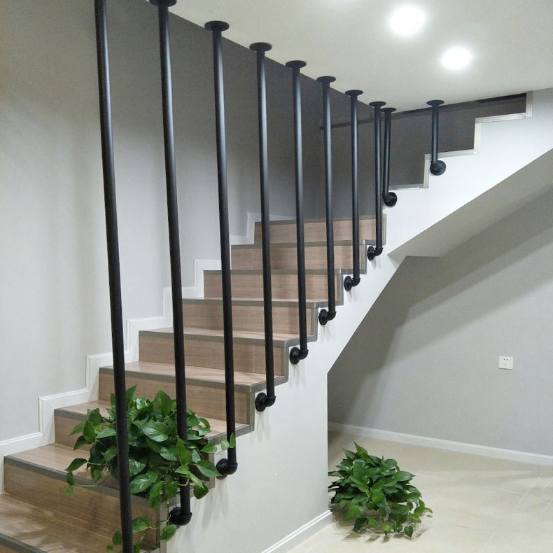 复式楼梯扶手护栏简约现代铁艺欧式家用围栏别墅室内阁楼酒吧栏杆调斜