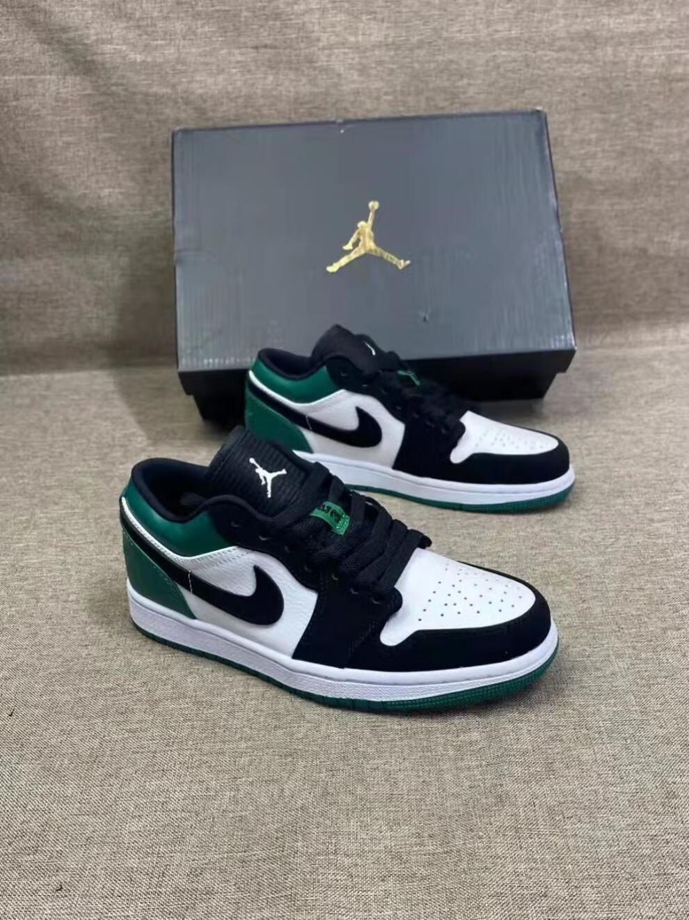 aj1低帮黑绿脚趾款aj1low黑绿脚趾男女同款 黑绿 35.