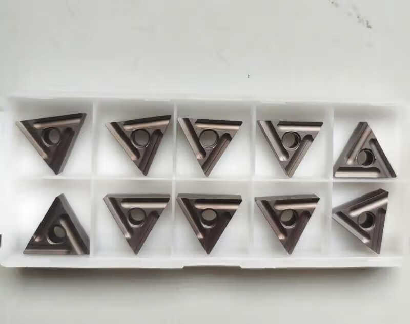 数控三角开槽车刀片tnmg160404l160408rzc车床刀粒刀片陶瓷陶瓷tnmg