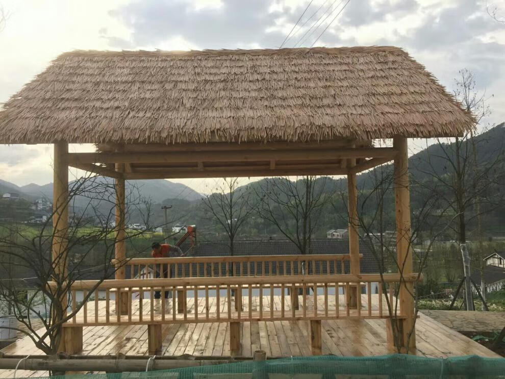 仿真茅草瓦人造茅草屋顶塑料茅草阻燃假稻草农家乐pvcpe树脂茅瓦