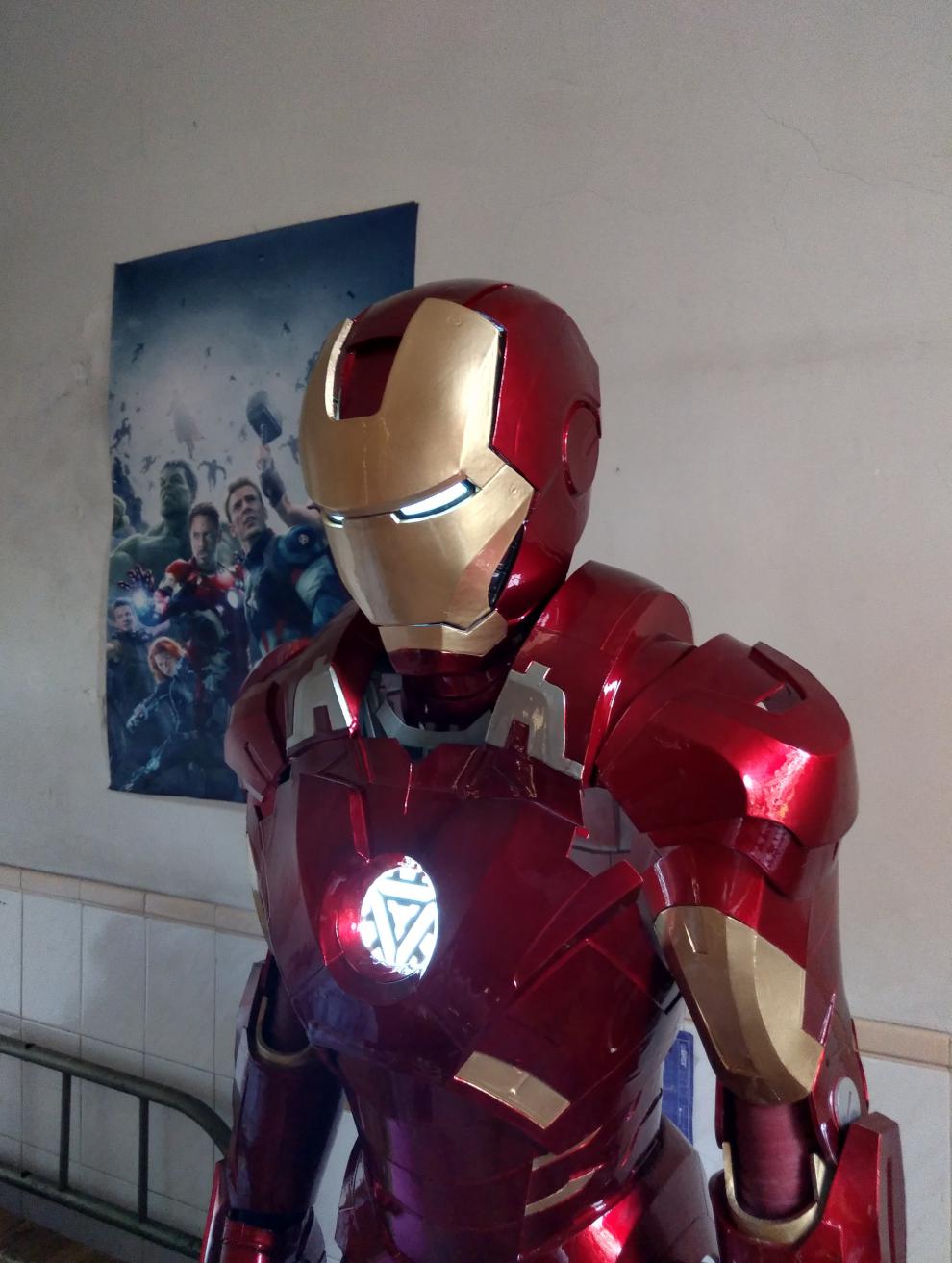 漫威定制儿童小孩版1/1马克mk7钢铁侠战甲盔甲可穿戴全身真人贾维斯