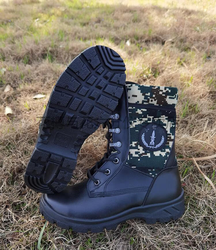 作战靴防护靴新式火箭作战靴户外训练靴男鞋防滑耐磨真皮战靴战术鞋军