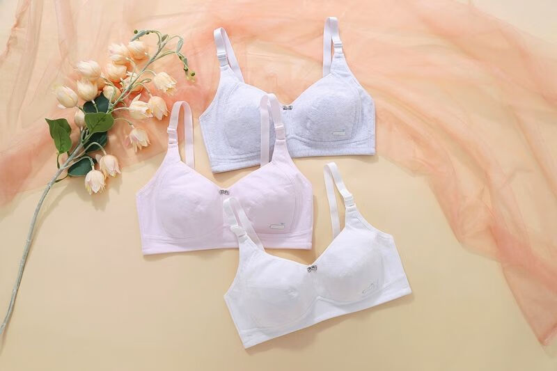 好品质女士大码内衣套装少女文胸内衣初中生15岁发育期高中17大码薄款