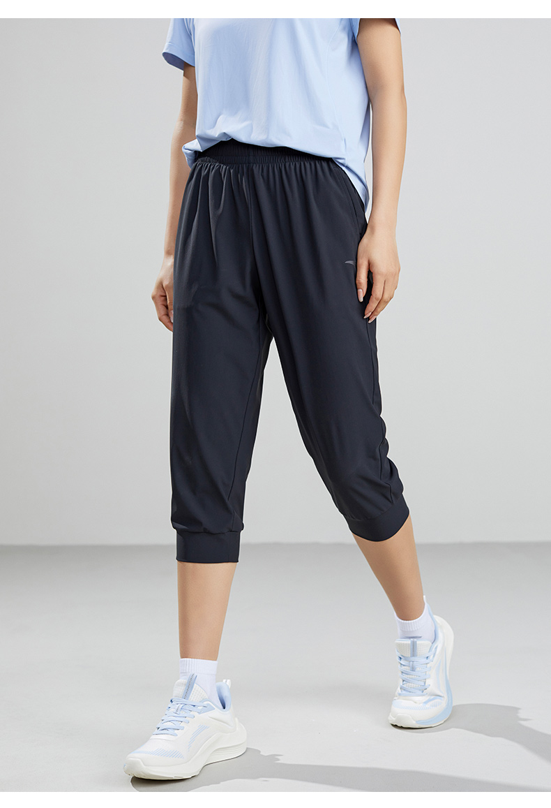 安踏冰丝裤运动裤女2022夏季新款透气薄款七分裤休闲裤子 基础黑-1 s