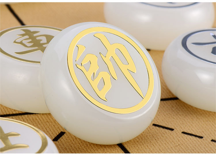 中国橡琪送长辈领导玉石礼品阿富汗白玉象棋商务创意玉器礼品收藏中国