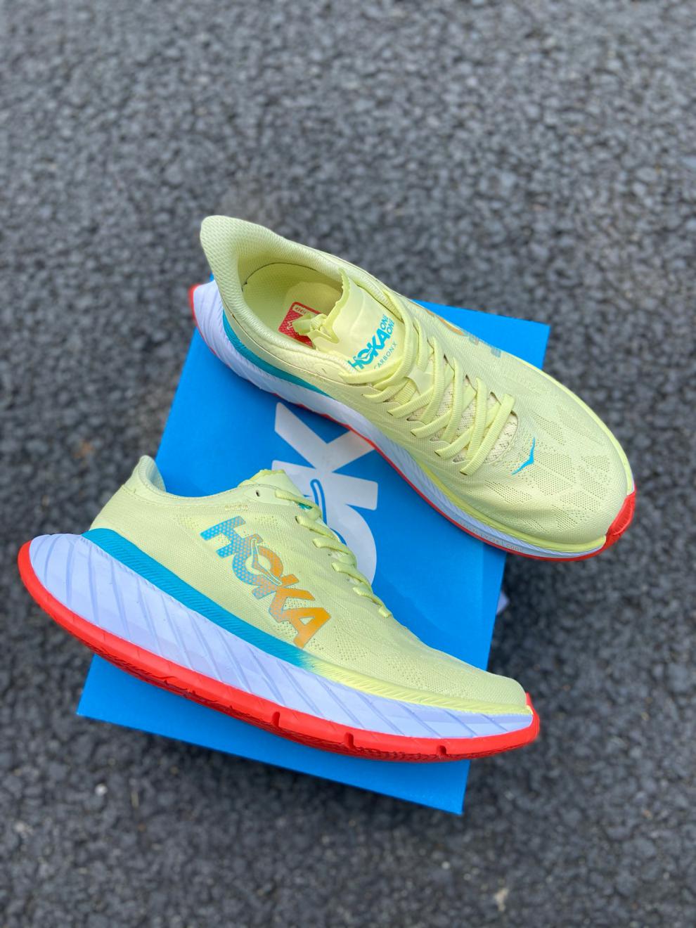 hokaoneone路跑马拉松系列男女卡奔碳板公路跑鞋carbonx2减震防滑回弹