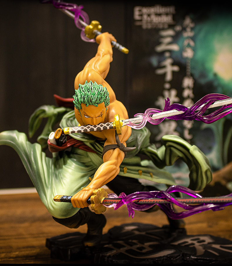 三千世界海贼王大号索隆汽车摆件索隆三刀流动漫手办机箱模型装饰品