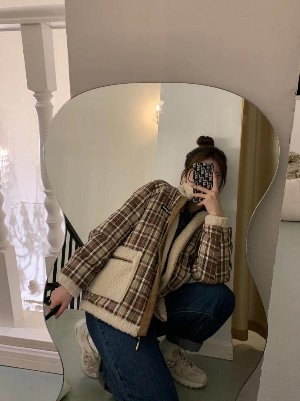 落地穿衣镜不规则波浪落地全身镜子台面化妆镜北欧ins自镜壁挂款50120