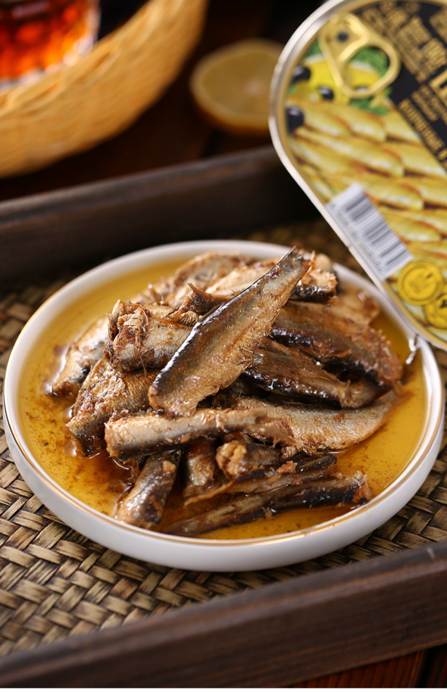 5折五折俄罗斯油浸西鲱鱼罐头中段海鱼无臭味下饭菜即食海鲜懒人食品 