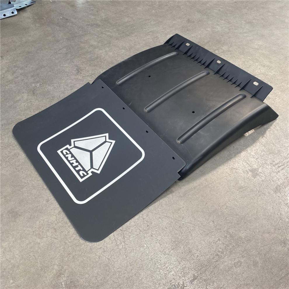 适用于重汽豪沃轻卡挡泥板挡泥皮howo轻卡豪泺挡泥板挡泥瓦总成主驾驶