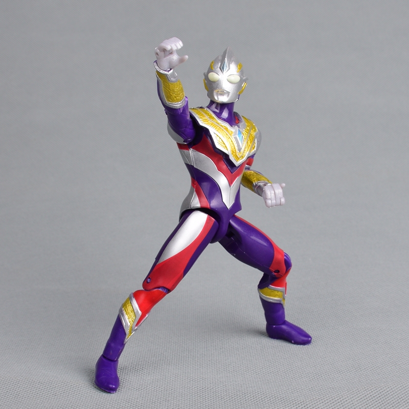 特利伽奥特曼可动人偶复合形态豪华版act迪迦赛罗银河欧布捷德无限