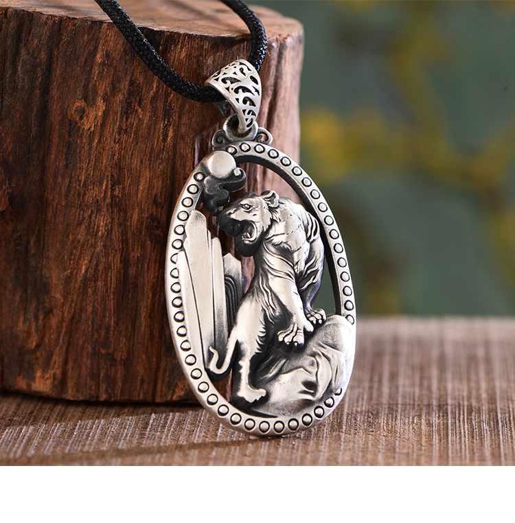 十二生肖项链老虎s银虎吊坠男士霸气头银复古猛虎上山挂件 猛虎吊牌