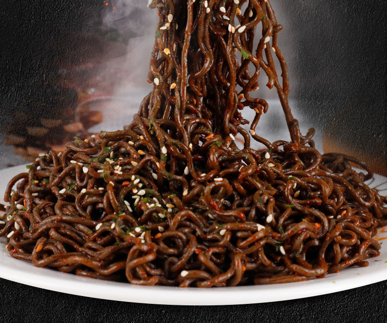 鬼椒面网红抖音魔鬼超辣桶装速食泡面变态辣火鸡面马来西亚干拌面鬼椒