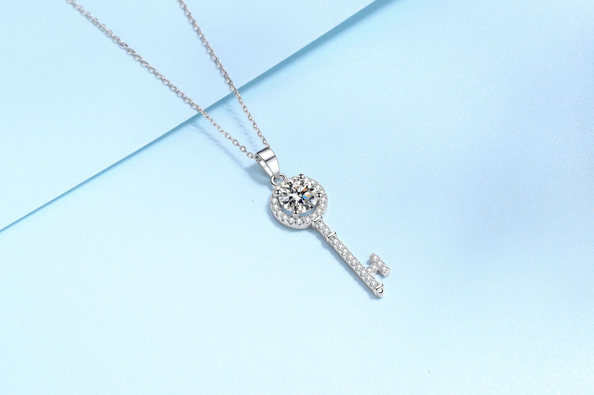 朵嘉丽s925银莫桑石项链女生日礼物心灵钥匙吊坠锁骨链饰品50分莫桑钻