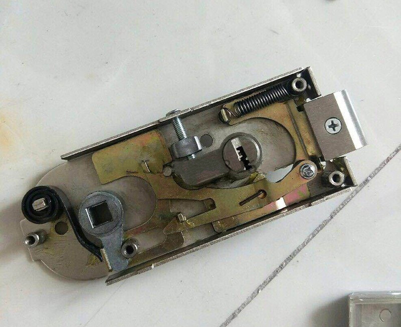 办公室隔间单门单开缺口玻璃门锁 高隔断锁玻璃执手锁 要开孔带把美拓