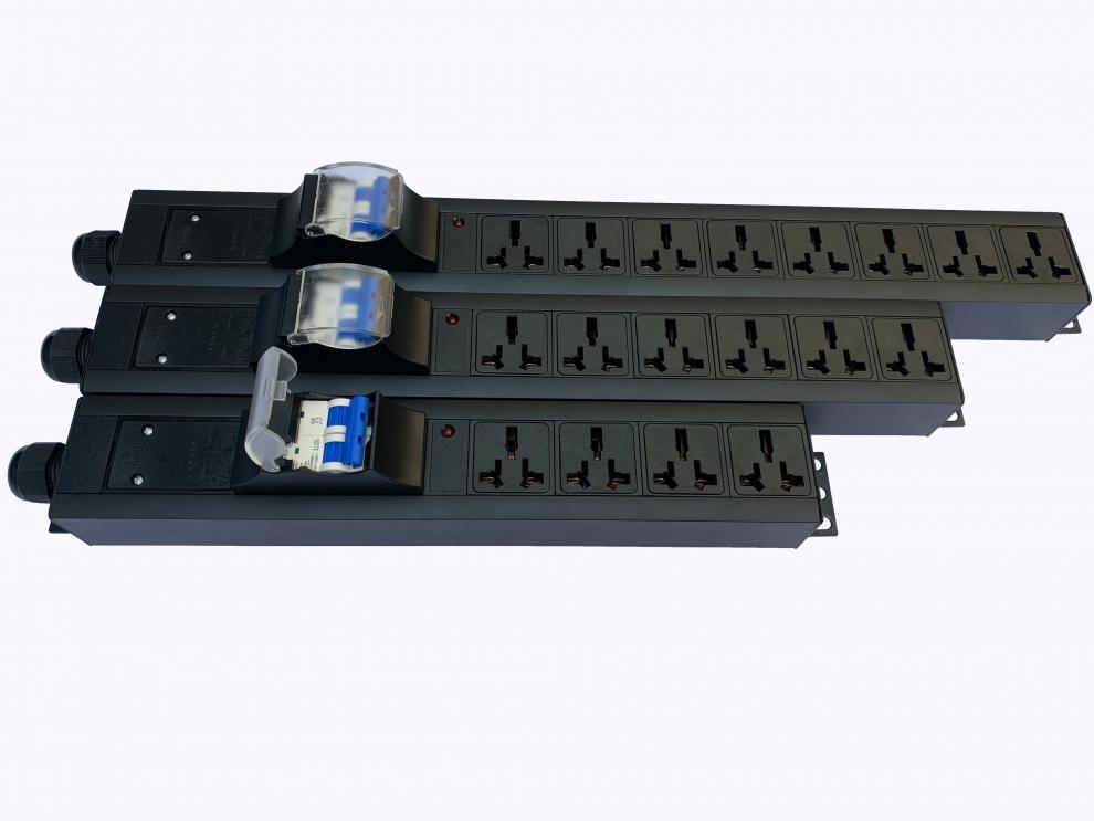 大功率32a8000w10000w12000w工业排插座pdu16位20位16a无线接线板8位