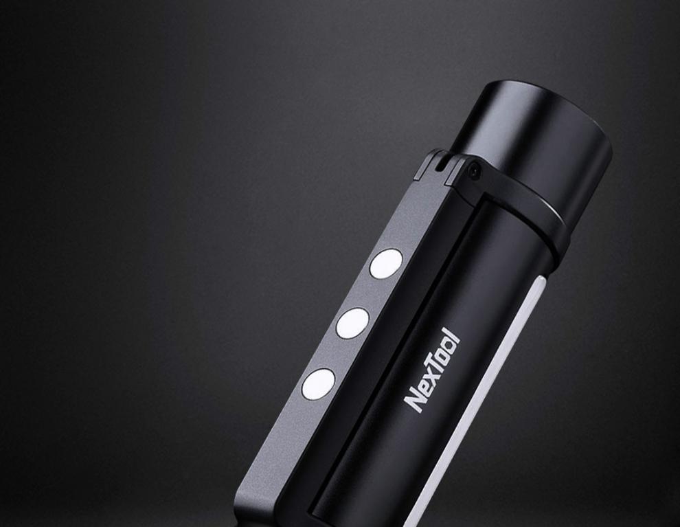 强光远射多功能小型家用便携式充电信号灯 极蜂强光变焦手电筒品牌:仕