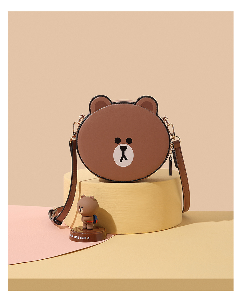 稻草人linefriends合作款布朗熊2021新款单肩斜挎包迷你小圆包送女友