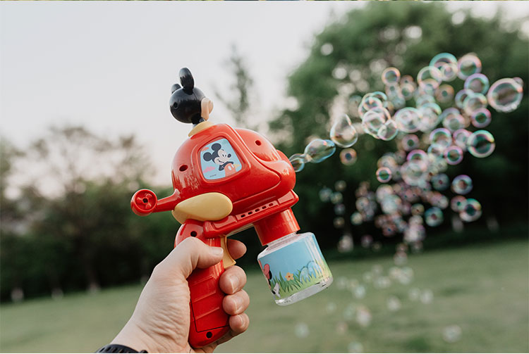 迪士尼米老鼠儿童防漏不漏水泡泡枪吹泡泡玩具米奇米妮泡泡机随机一款