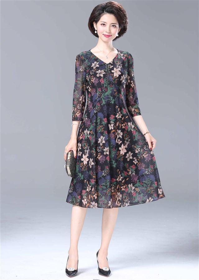 妈妈秋装洋气中长款台湾网纱连衣裙中老年女装时尚显瘦阔太太裙子吉诺