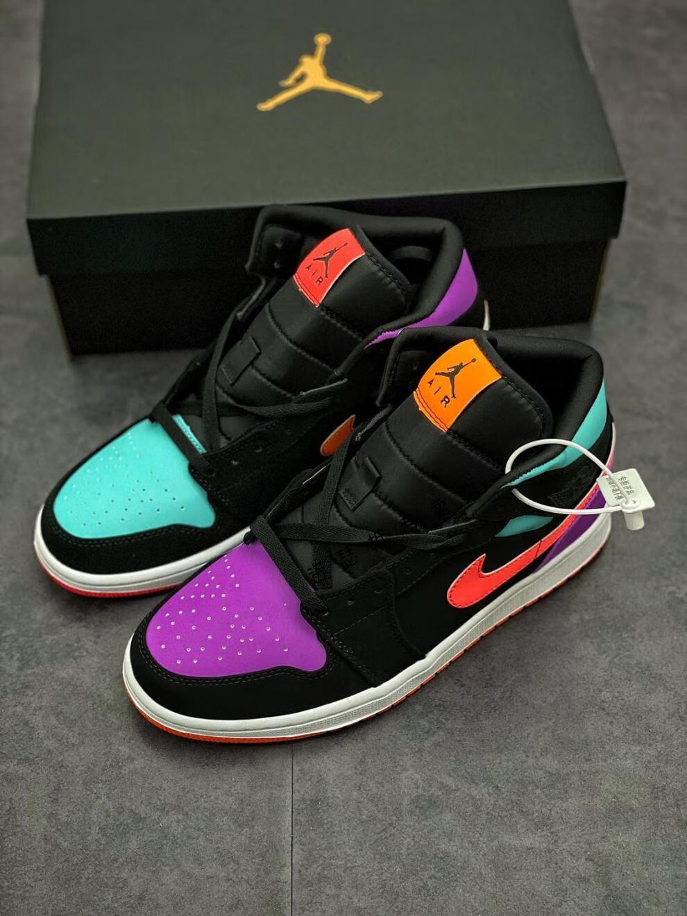 cjyp 支持国货男女款皮airmid乔1糖果鸳鸯中帮篮球鞋554725083 37 得