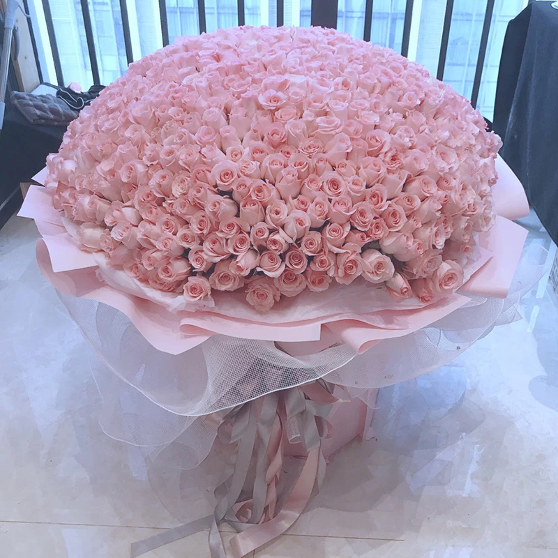 全国速递999朵520朵365红玫瑰花束鲜花速递同城北京广州求婚告白送花