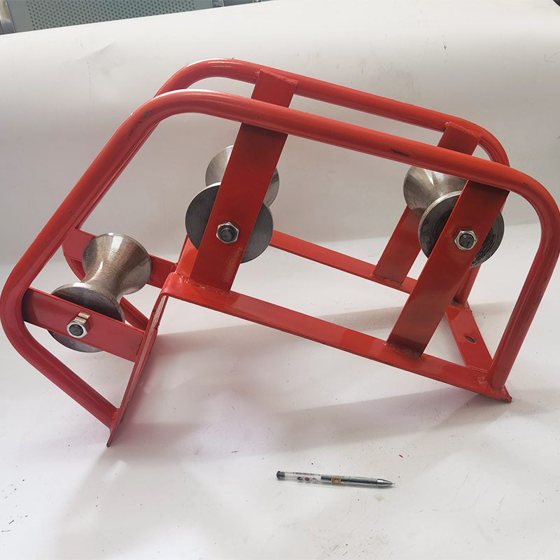 电缆地缆放线滑轮转角井口管口直角滑车新款重型钢轮电力放缆吊轮