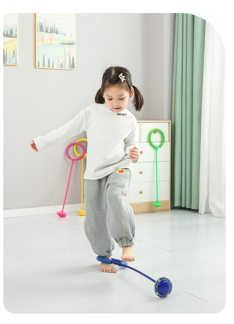 脚环跳跳球儿童玩具大人用闪光跳单脚上溜溜球套夜光旋转甩腿环圈升版