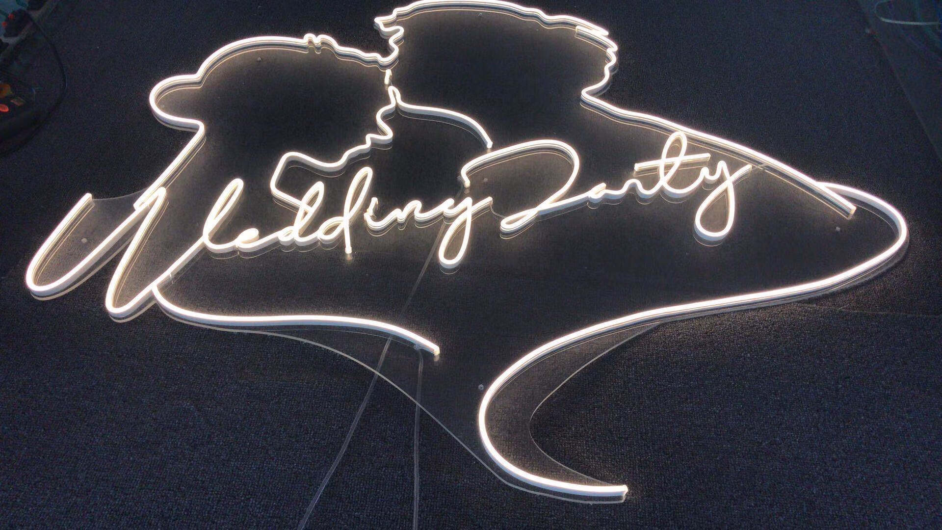 生日快乐发光字 marryme字母灯广告网红墙求婚庆结牌led霓虹灯定制