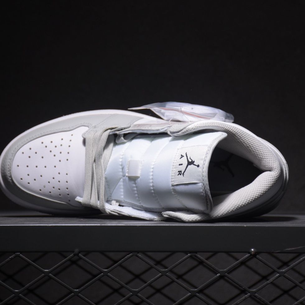 正确高版本aj高帮鞋黑曜石aj男鞋联名变色龙低帮女正版aj1北卡蓝36