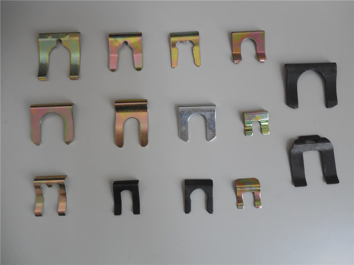 汽车制动管卡片制动软管刹车软管油管拉线卡子固定夹卡子铁片卡扣10个