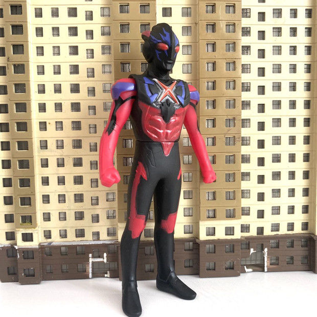 扎基欧布泰罗之父艾克斯捷德特雷吉亚软胶人偶男13厘米黑暗欧布送礼品