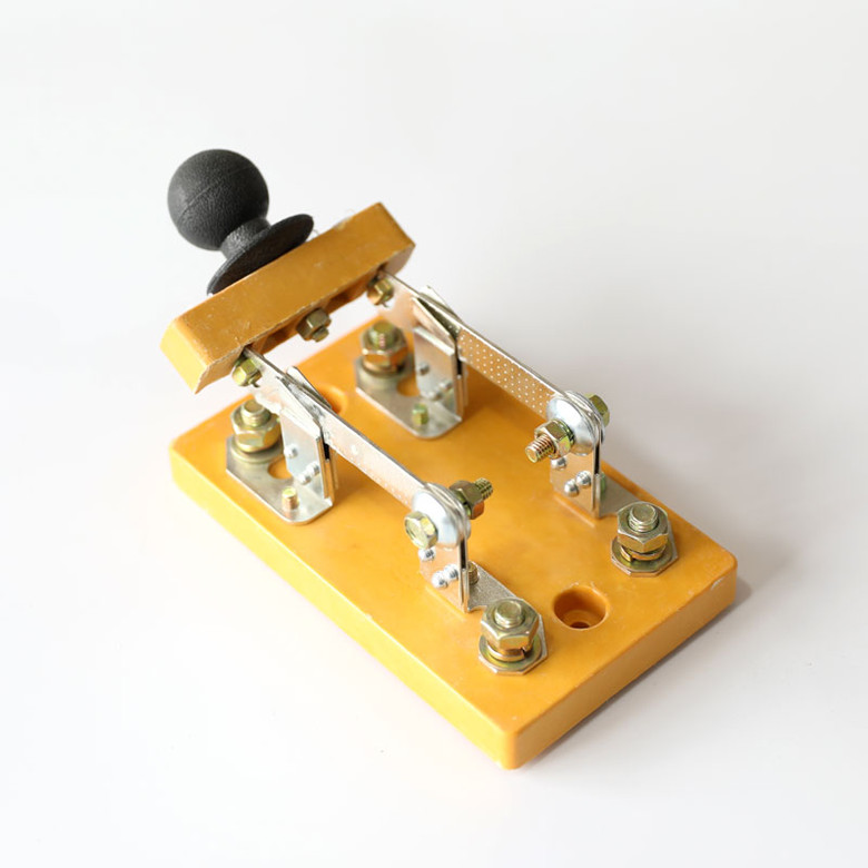 hd11f10028单投刀开关单相闸刀100a隔离开关刀闸100a