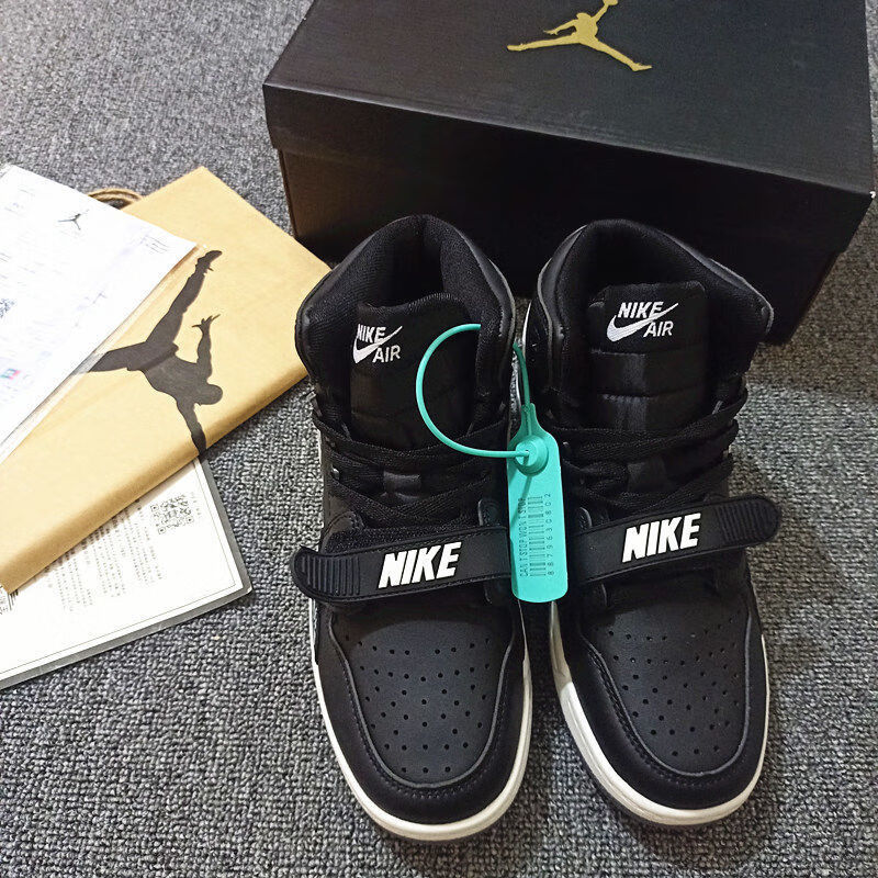 【官方旗舰】ni ke耐 aj1 low低帮篮球鞋aj312男女鞋湖人三合一白紫