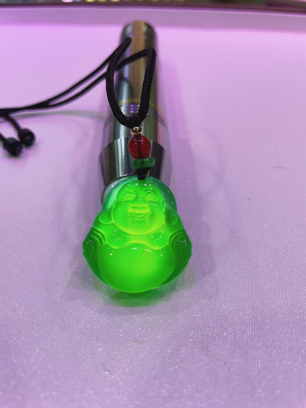 巴铁飞哥珠宝厂商巴西绿冰种玛瑙小佛公雕刻吊坠尺寸25mm左右26mm左右