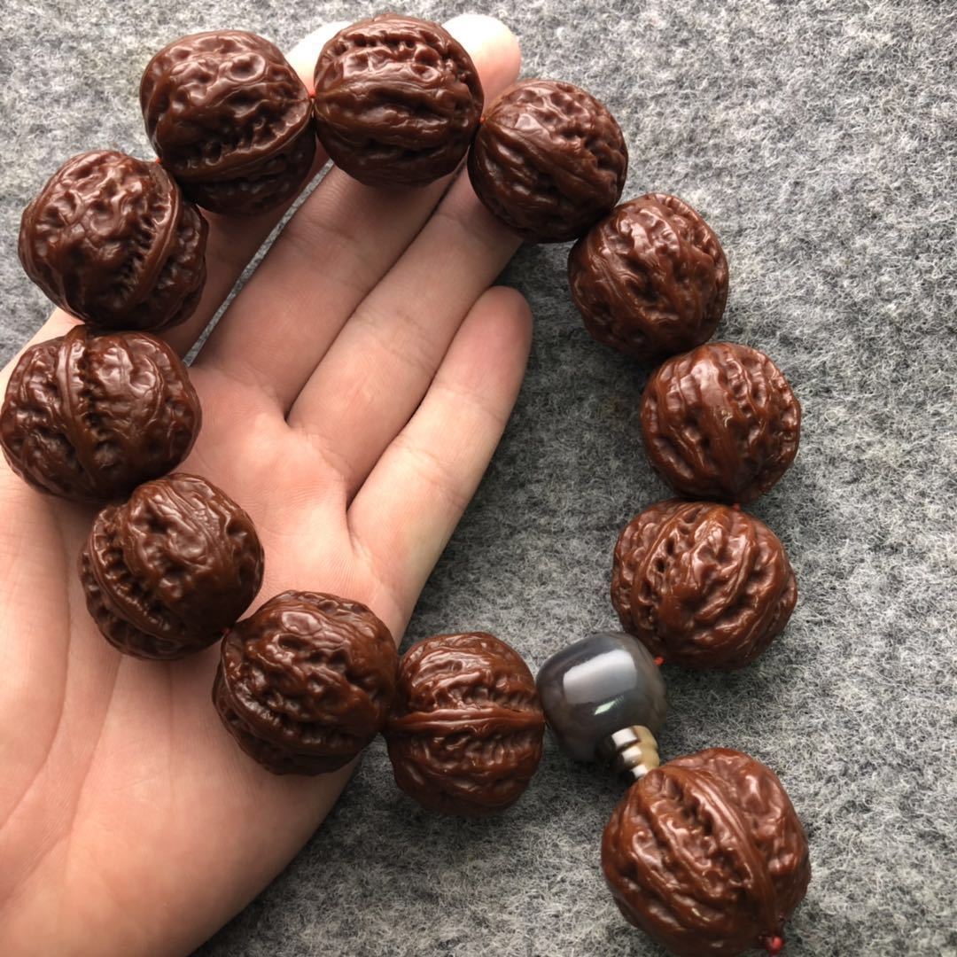 机刷包浆小核桃手持手串文玩核桃把玩练手野生小秋子核桃手把件依莲妃