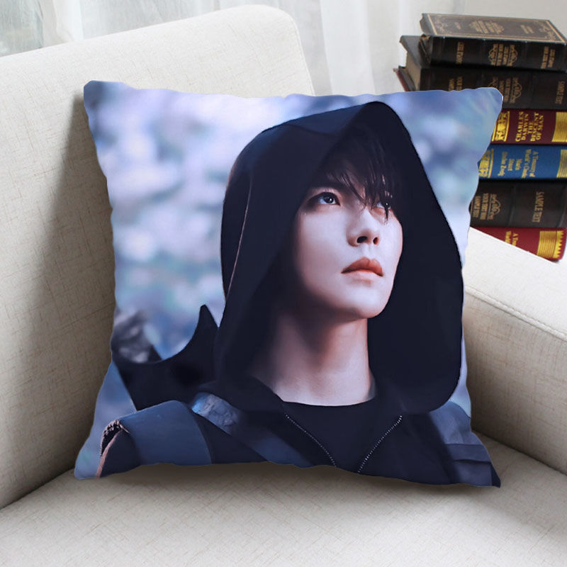 肖宇梁周边抱枕张起灵同款照片来图定制小鱼粮女孩礼物午休床靠 5 35*