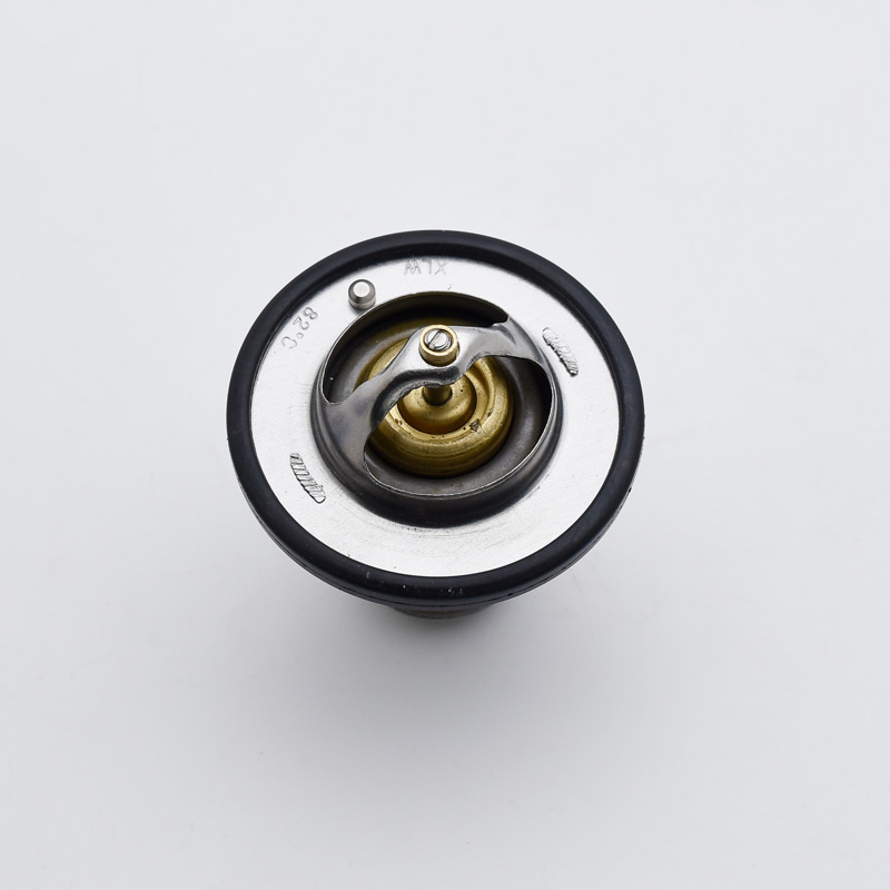 适用于众泰5008 2008 t200 z300节温器调温器温度调节器众泰配件 z300