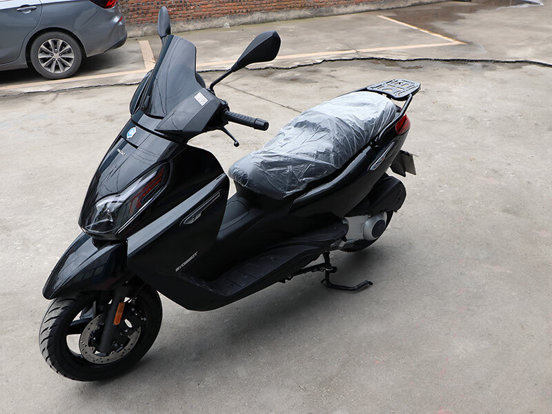 适用于踏板摩托车宗申比亚乔x7后货架 250t尾箱架后衣架尾翼改装