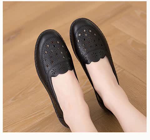 老奶奶凉鞋女防滑老太太夏天穿的皮凉鞋老人家夏妈妈鞋镂空洞洞鞋平底